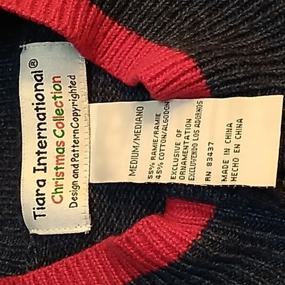 Tiara International Christmas Collection medium sweater cardigan - Picture 2 of 5
